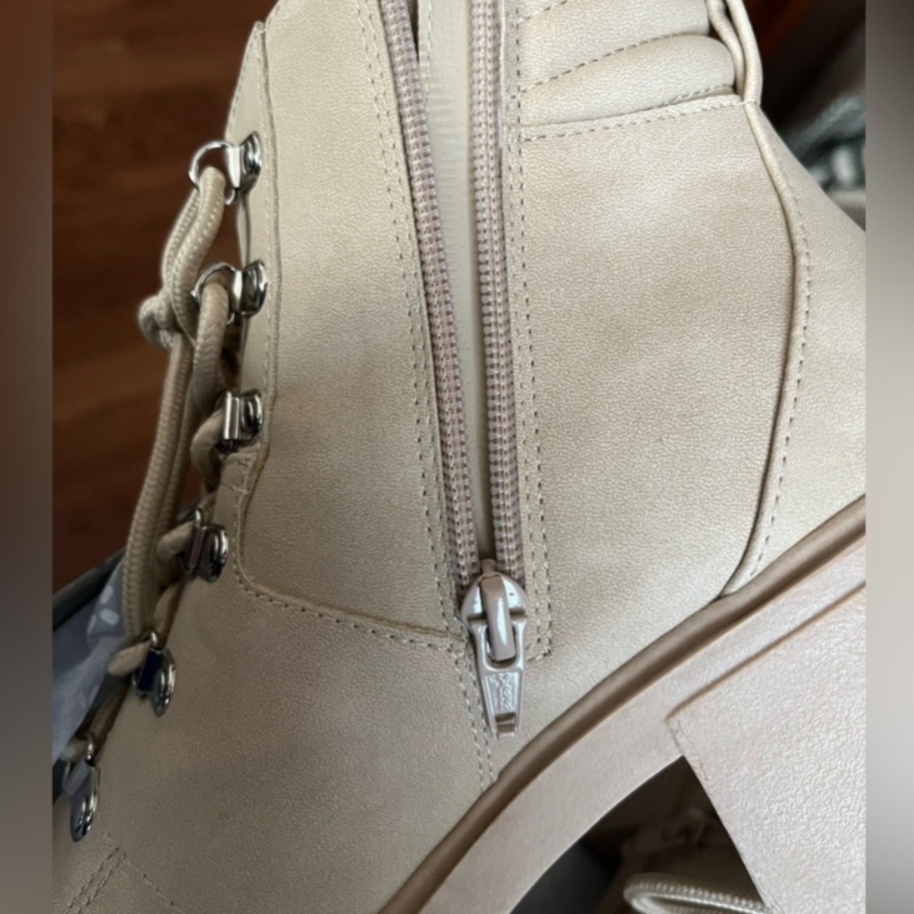 Sun + Stone LugSole Women's Tan Ankle Boots Size 9 - Picture 2 of 6